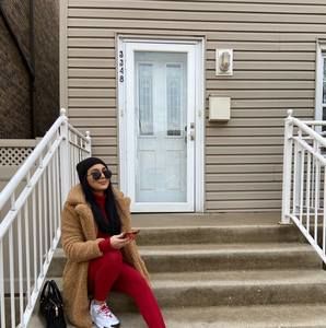 Meet your Posher, Jenn